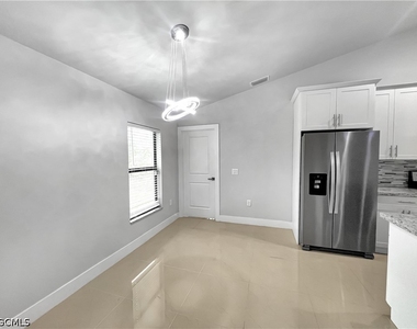 3005 34th Street Sw - Photo Thumbnail 5