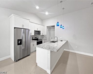 3005 34th Street Sw - Photo Thumbnail 6