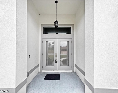 3005 34th Street Sw - Photo Thumbnail 2