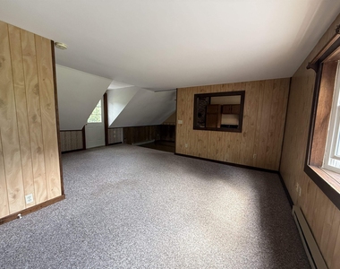 639 Grafton - Photo Thumbnail 2