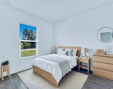 851 Bedford Drive - Photo Thumbnail 14