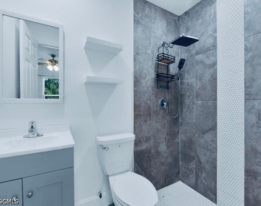 851 Bedford Drive - Photo Thumbnail 10
