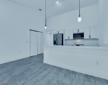 851 Bedford Drive - Photo Thumbnail 21