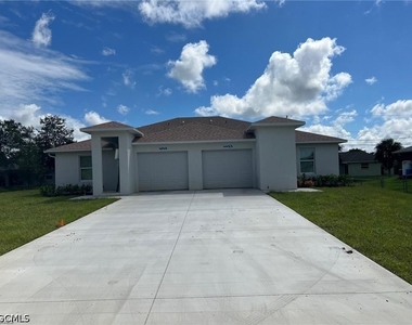 6064 Laurelwood Drive - Photo Thumbnail 1