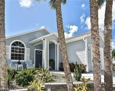 11652 Pawley Avenue - Photo Thumbnail 1
