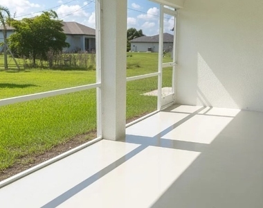 1003 Nw 7th Place - Photo Thumbnail 14