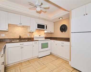 4707 Se 5th Avenue - Photo Thumbnail 8