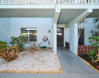4707 Se 5th Avenue - Photo Thumbnail 20