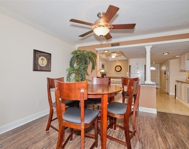4707 Se 5th Avenue - Photo Thumbnail 12