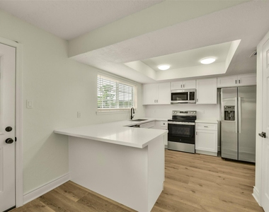 3727 Thursa Lane - Photo Thumbnail 7