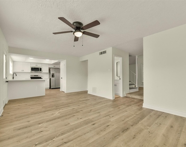 3727 Thursa Lane - Photo Thumbnail 6