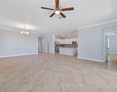 16088 Palmetto Prairie Drive - Photo Thumbnail 6