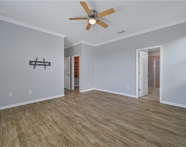 16088 Palmetto Prairie Drive - Photo Thumbnail 8