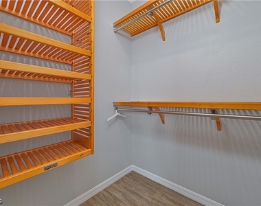 16088 Palmetto Prairie Drive - Photo Thumbnail 9