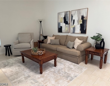 9120 Greenleaf Court - Photo Thumbnail 5