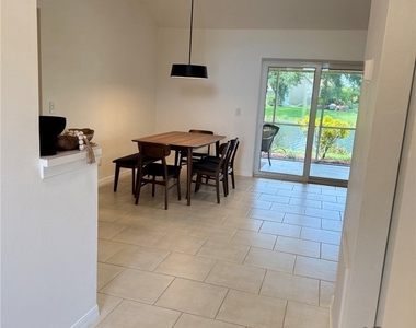 9120 Greenleaf Court - Photo Thumbnail 12
