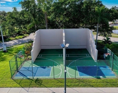 9120 Greenleaf Court - Photo Thumbnail 22