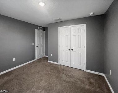 3107 35th Street W - Photo Thumbnail 28