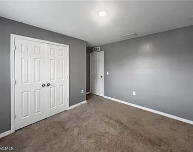 3107 35th Street W - Photo Thumbnail 23