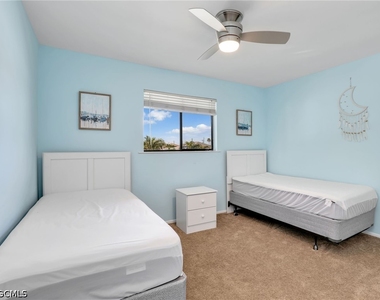 4817 Sw 8th Place - Photo Thumbnail 17