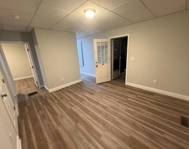 217 S Main - Photo Thumbnail 9