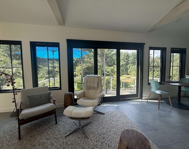393 Brackett - Photo Thumbnail 8