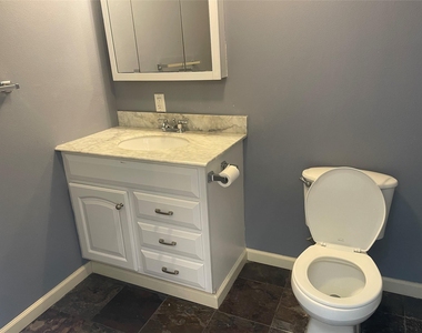 2116 Strand Street - Photo Thumbnail 2