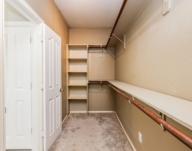 9626 Red Rugosa Drive - Photo Thumbnail 22