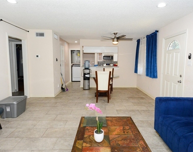 5632 A Birchmont Drive - Photo Thumbnail 6