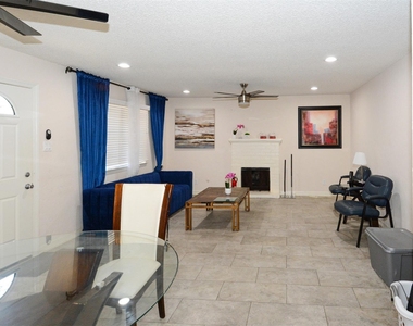 5632 A Birchmont Drive - Photo Thumbnail 4