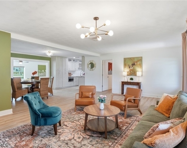 55 Aqua Lane - Photo Thumbnail 6
