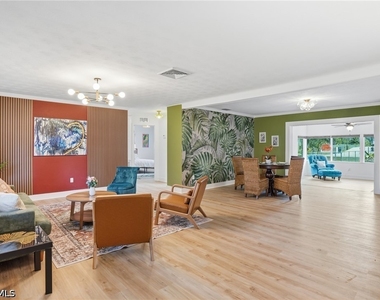 55 Aqua Lane - Photo Thumbnail 5