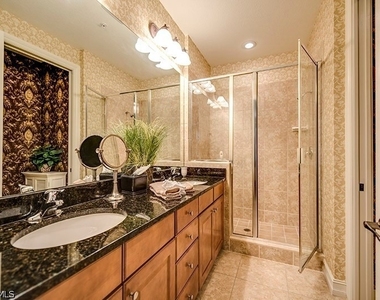 8091 Bibiana Way - Photo Thumbnail 12