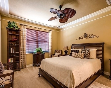 8091 Bibiana Way - Photo Thumbnail 10