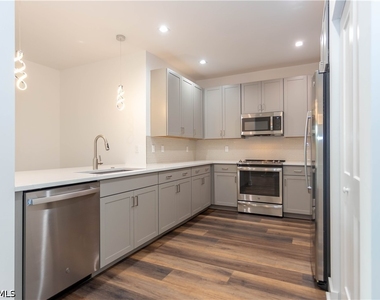 13088 Georges Cay Place - Photo Thumbnail 1