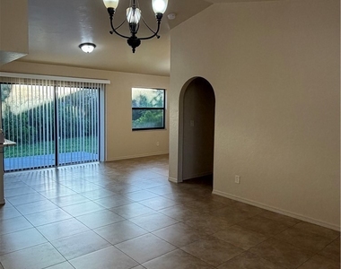 17607 Cypress Point Road - Photo Thumbnail 2
