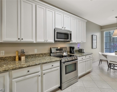 11091 Corsia Trieste Way - Photo Thumbnail 5