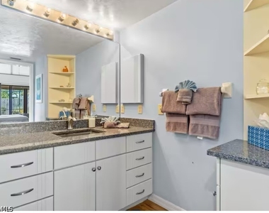 27439 Pollard Drive - Photo Thumbnail 11