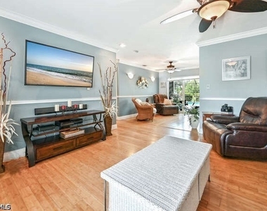 27640 Michigan Street - Photo Thumbnail 7