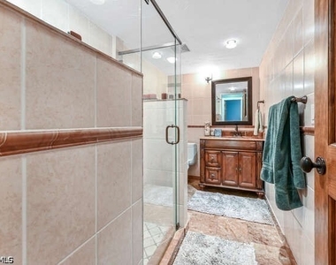 27640 Michigan Street - Photo Thumbnail 24