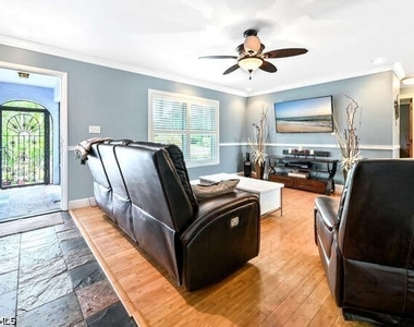 27640 Michigan Street - Photo Thumbnail 9