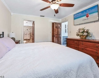27640 Michigan Street - Photo Thumbnail 18