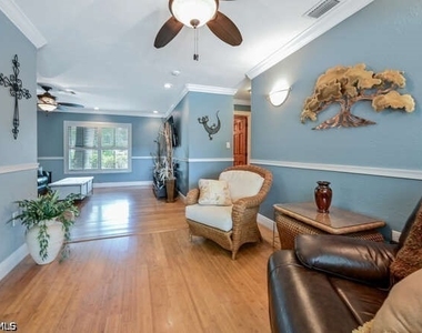 27640 Michigan Street - Photo Thumbnail 17