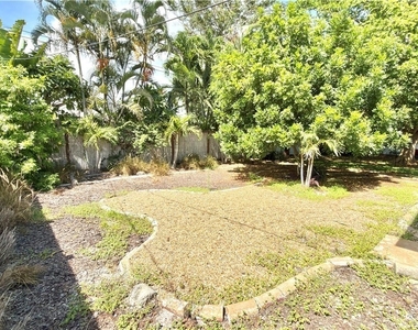 573 108th Avenue N - Photo Thumbnail 16