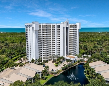 6361 Pelican Bay Boulevard - Photo Thumbnail 18