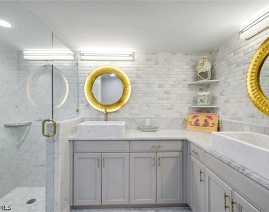 6361 Pelican Bay Boulevard - Photo Thumbnail 10