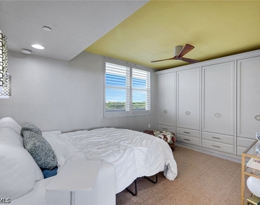 6361 Pelican Bay Boulevard - Photo Thumbnail 11