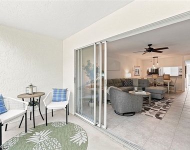 3001 Sandpiper Bay Circle - Photo Thumbnail 15