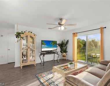 836 Youngreen Drive - Photo Thumbnail 15