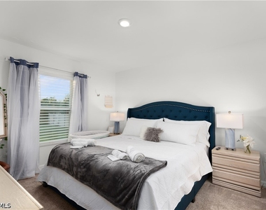 836 Youngreen Drive - Photo Thumbnail 11